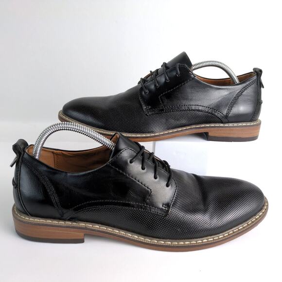 Steve Madden Nytro Men's 9.5 Black Derby Dress Shoes Textured Dots PU Leather - Picture 2 of 10